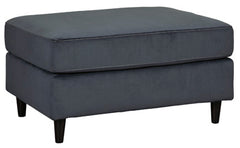 Kennewick Signature Design by Ashley Ottoman