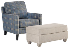 Traemore Benchcraft Chair 2-Piece Upholstery Package