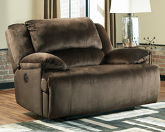 Clonmel Signature Design by Ashley Recliner