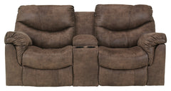 Alzena Signature Design by Ashley Loveseat