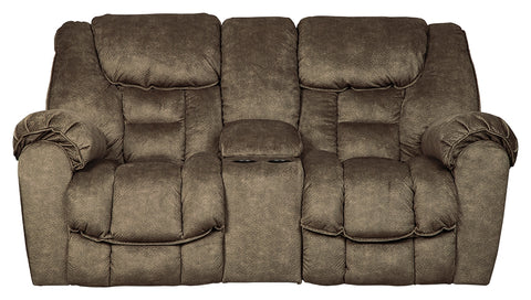 Capehorn Signature Design by Ashley Loveseat