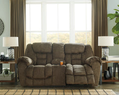 Capehorn Signature Design by Ashley Loveseat