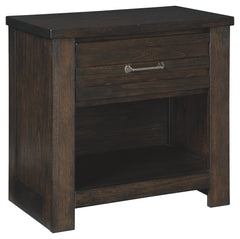 Darbry Signature Design by Ashley Nightstand