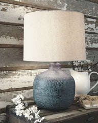 Malthace Signature Design by Ashley Table Lamp