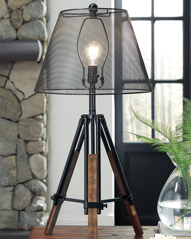 Leolyn Signature Design by Ashley Table Lamp