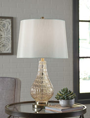 Latoya Signature Design by Ashley Table Lamp