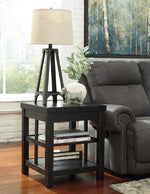 Gavelston Signature Design by Ashley End Table